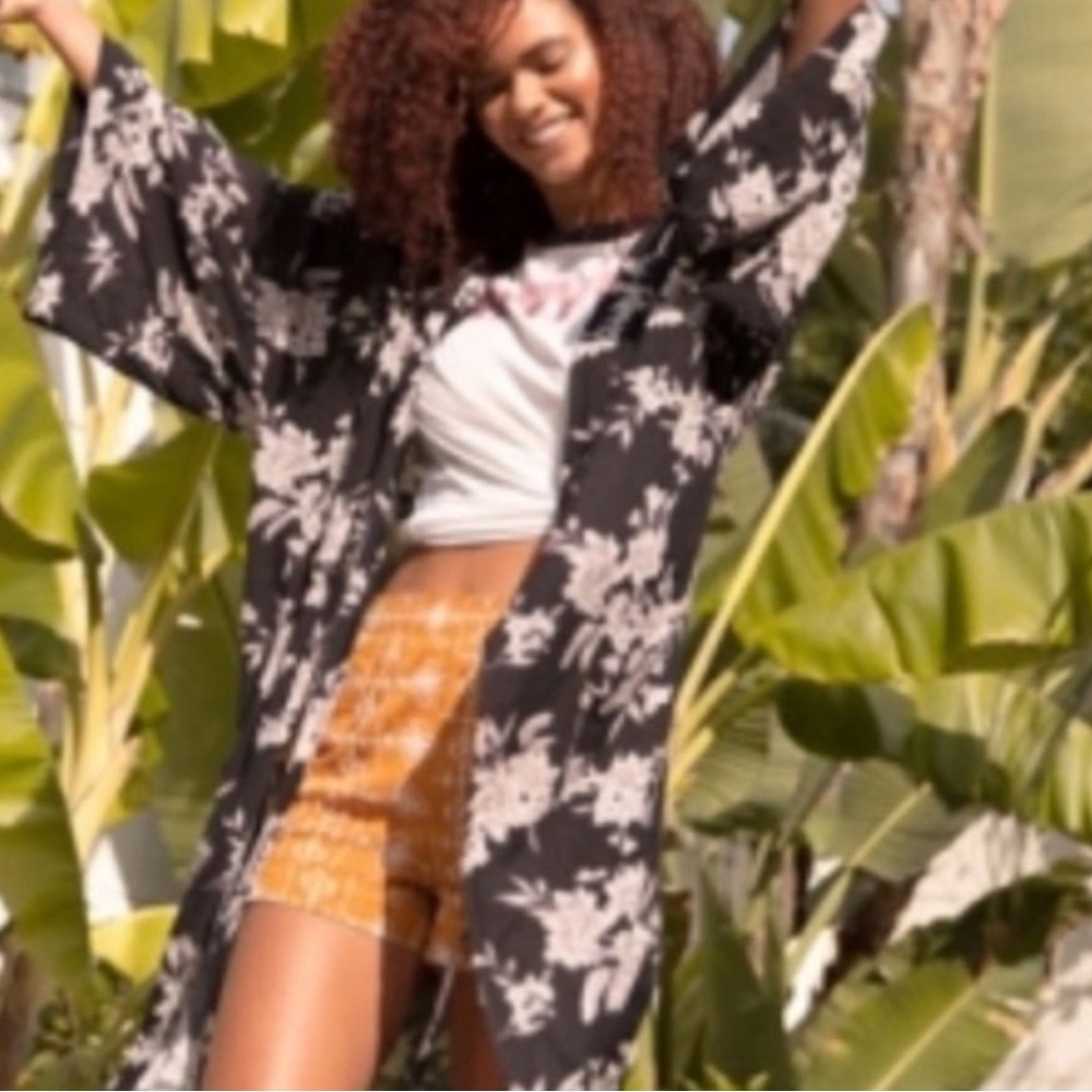 Spiritual Gangster Maya Floral Kimono OS Black